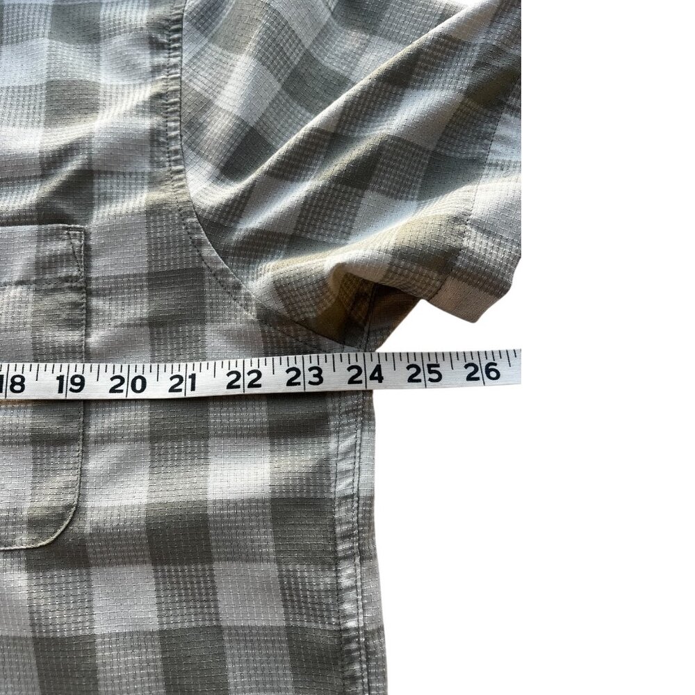 Marmot Mountain Works Olive Green and Light Green Short Sleeve Button Down Shirt - Picture 6 of 7